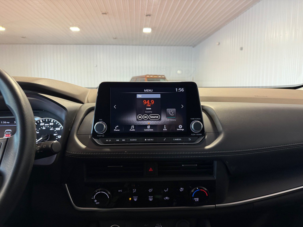 2023 Nissan Rogue Image 32