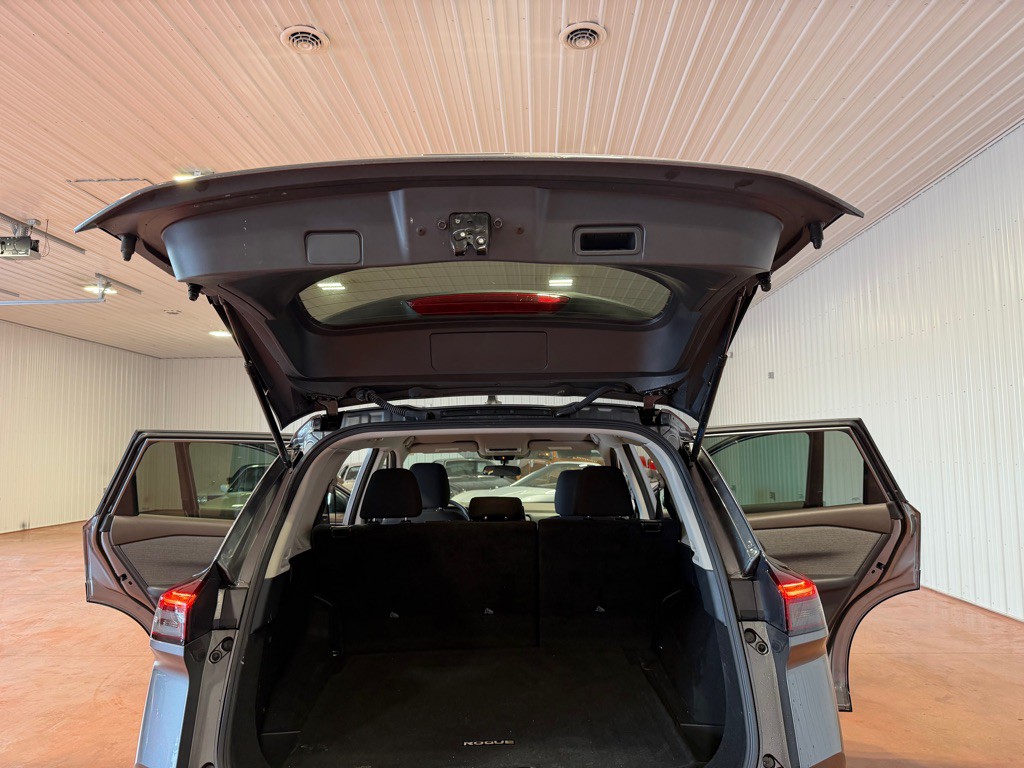 2023 Nissan Rogue Image 33