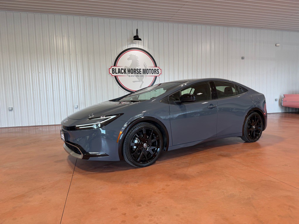 2024 Toyota Prius Image 3