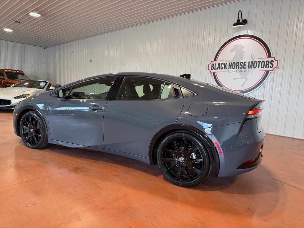 2024 Toyota Prius Image 10