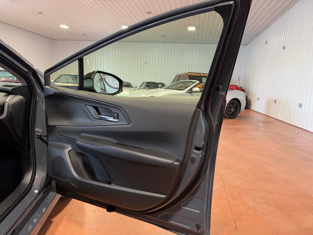 2024 Toyota Prius Image 22