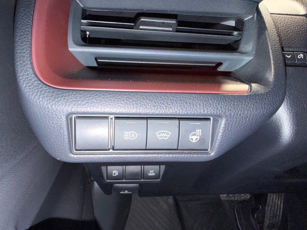 2024 Toyota Prius Image 33