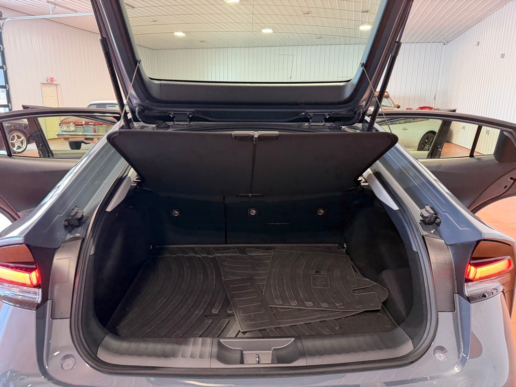 2024 Toyota Prius Image 37