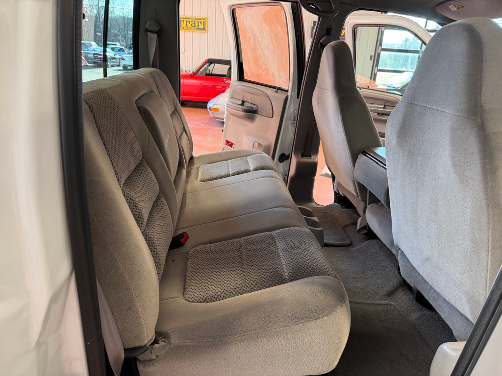 2001 Ford F-250 Image 25