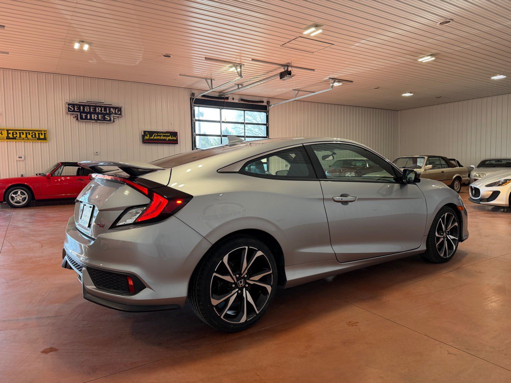 2018 Honda Civic Image 8