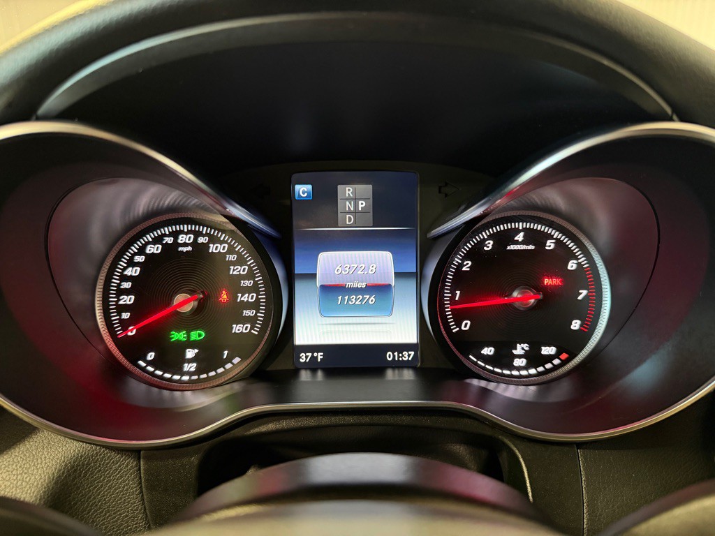 2017 Mercedes-Benz GLC-Class Image 31