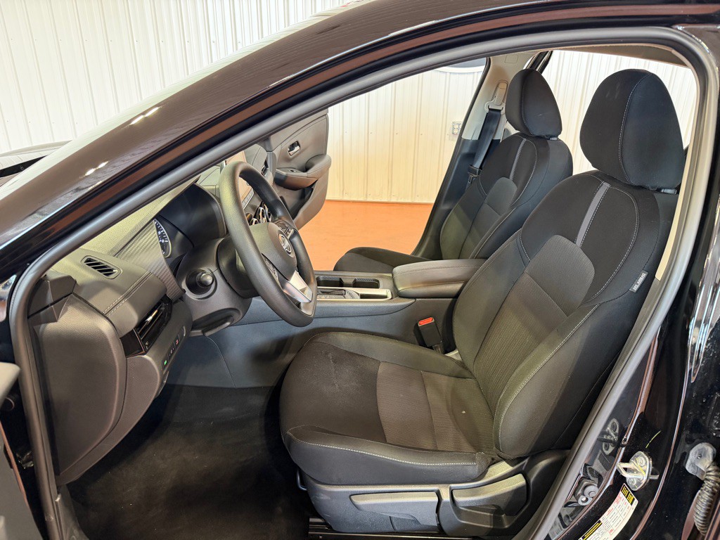 2025 Nissan Sentra Image 16