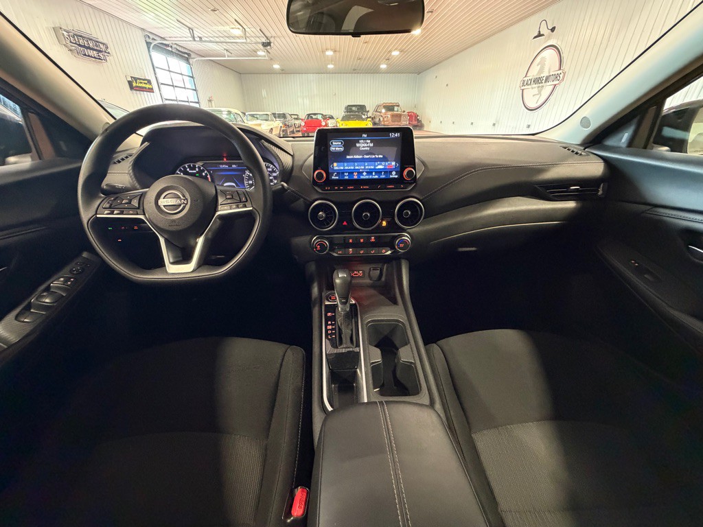 2025 Nissan Sentra Image 27