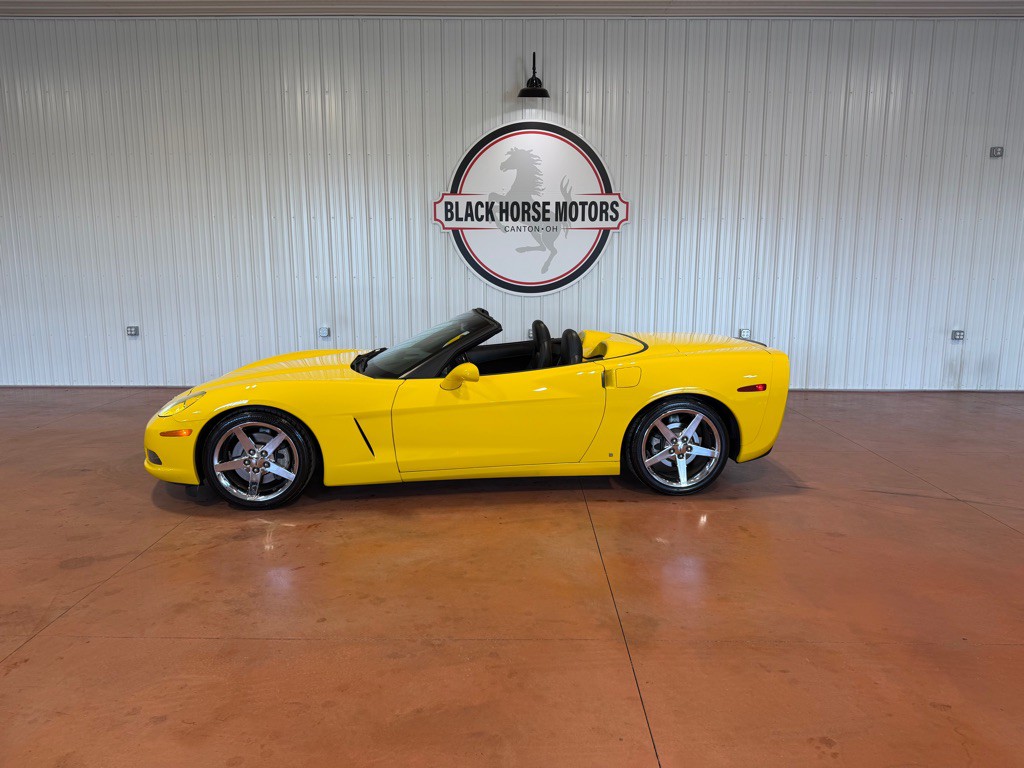 2007 Chevrolet Corvette Image 2
