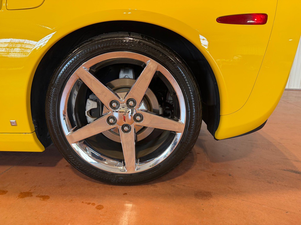 2007 Chevrolet Corvette Image 16