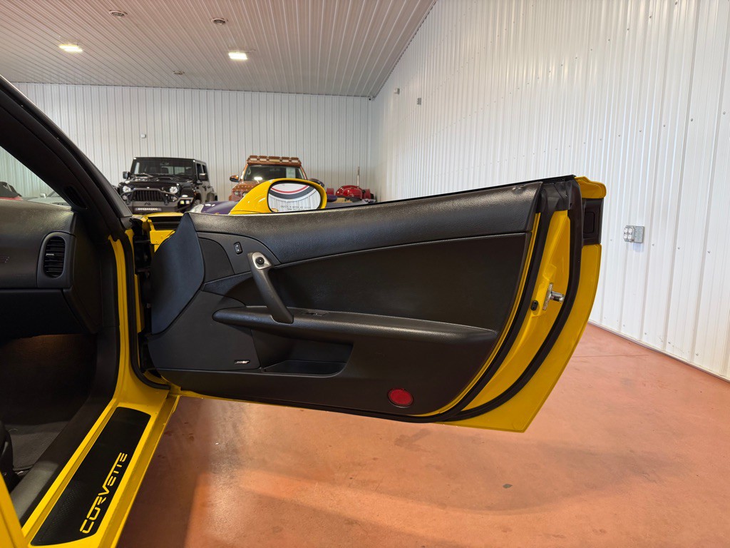 2007 Chevrolet Corvette Image 23