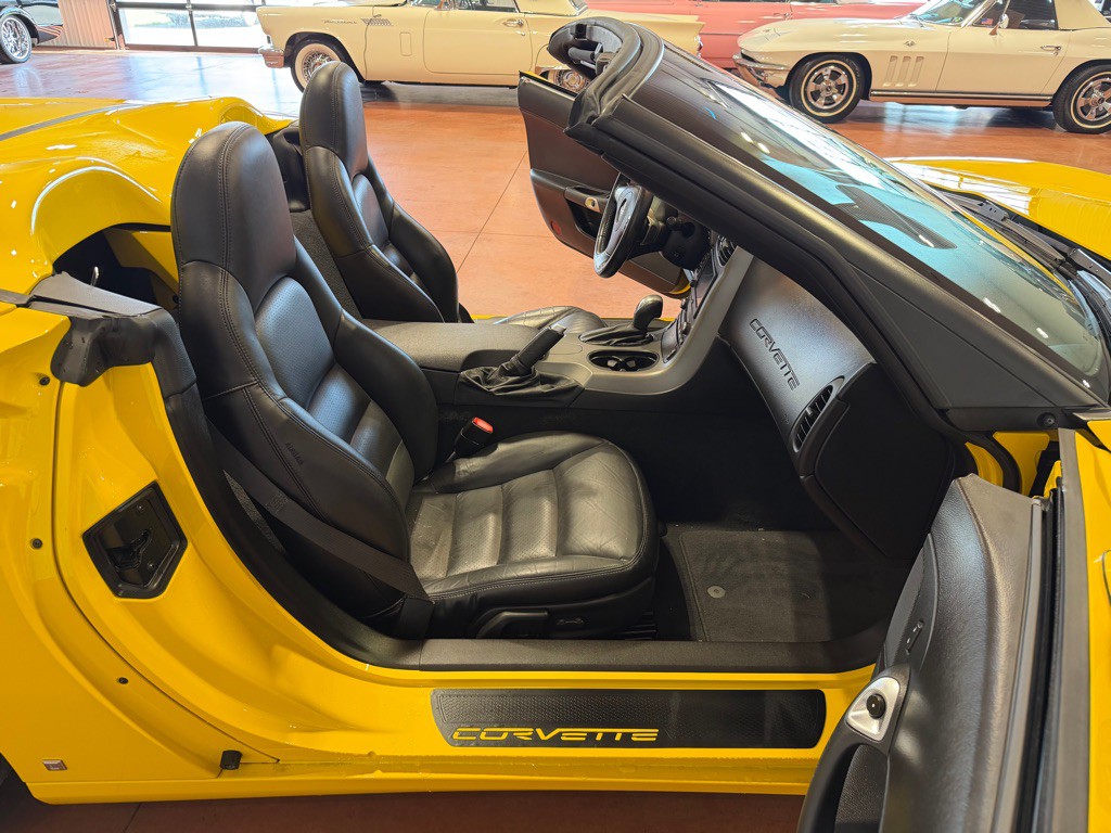 2007 Chevrolet Corvette Image 24