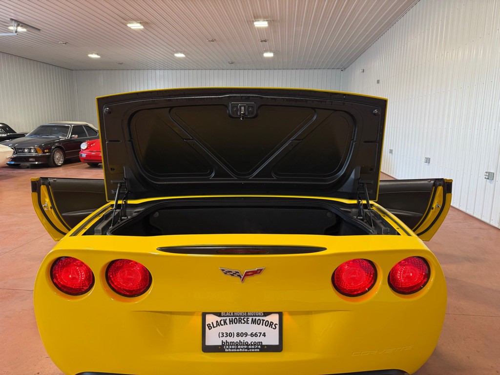 2007 Chevrolet Corvette Image 31