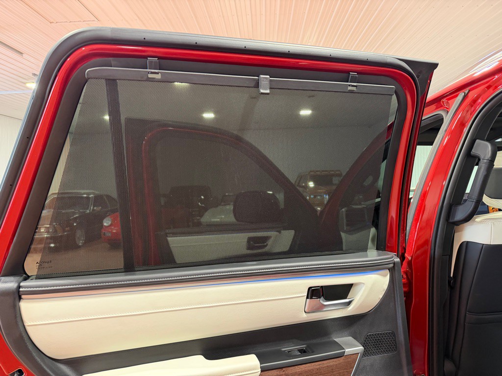 2023 Toyota Sequoia Image 19