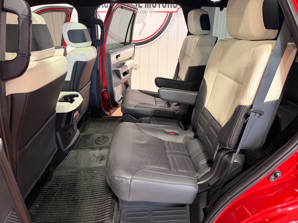 2023 Toyota Sequoia Image 20