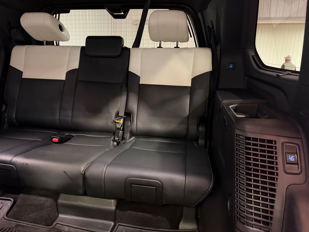 2023 Toyota Sequoia Image 22