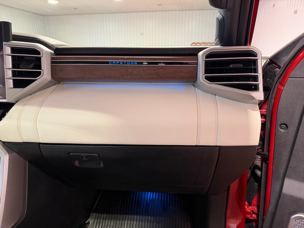 2023 Toyota Sequoia Image 36