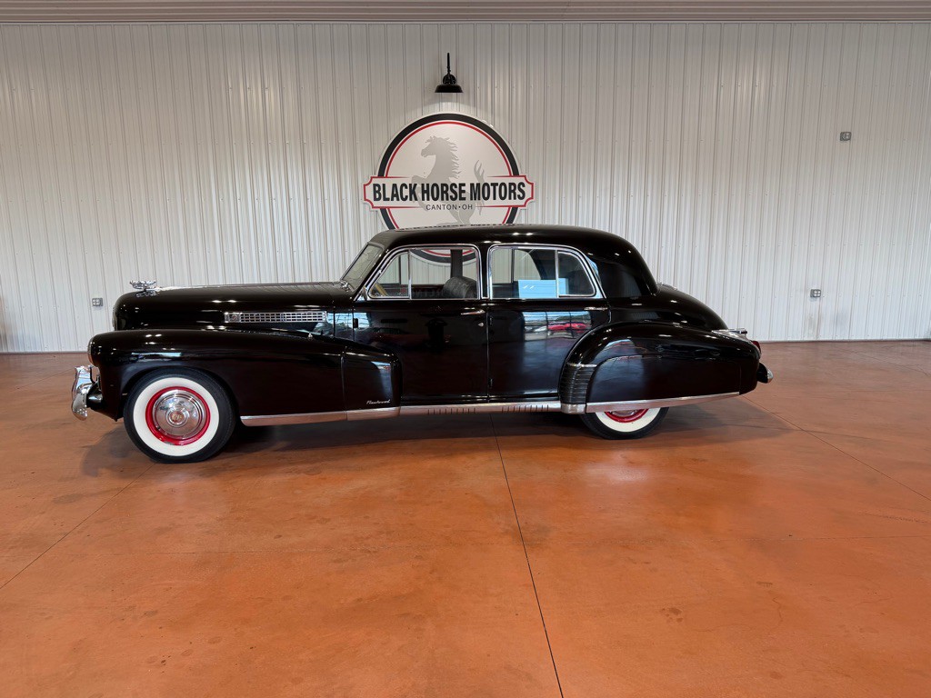 1941 Cadillac Fleetwood Image 1