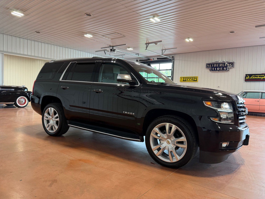2017 Chevrolet Tahoe Image 7