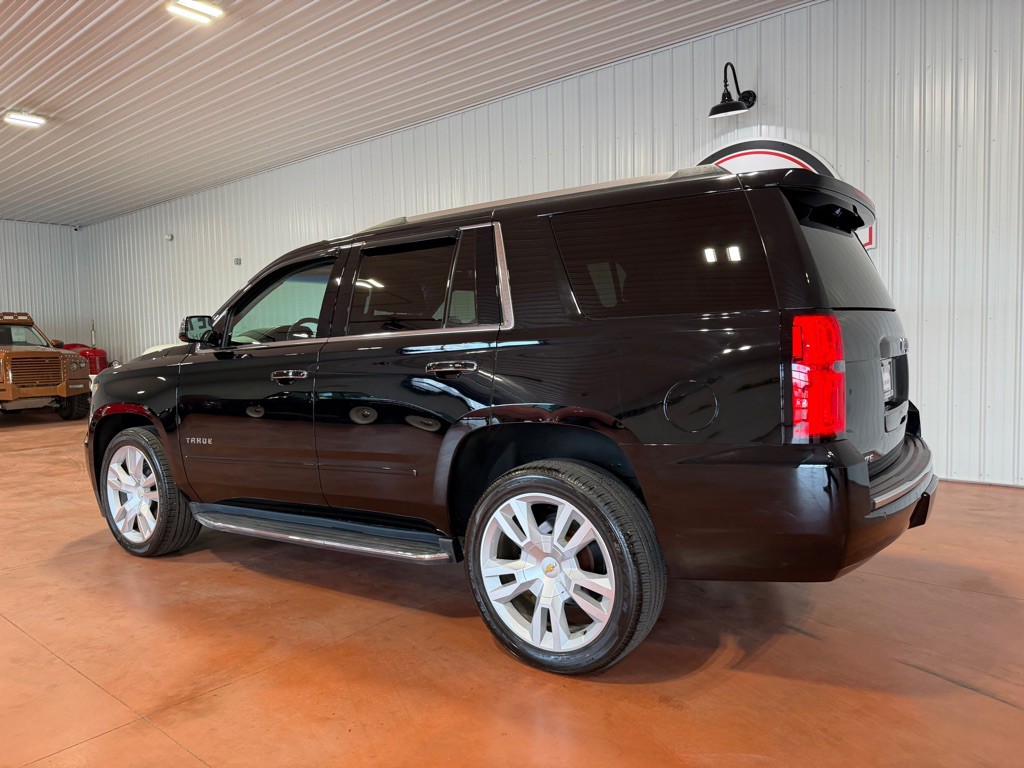 2017 Chevrolet Tahoe Image 10