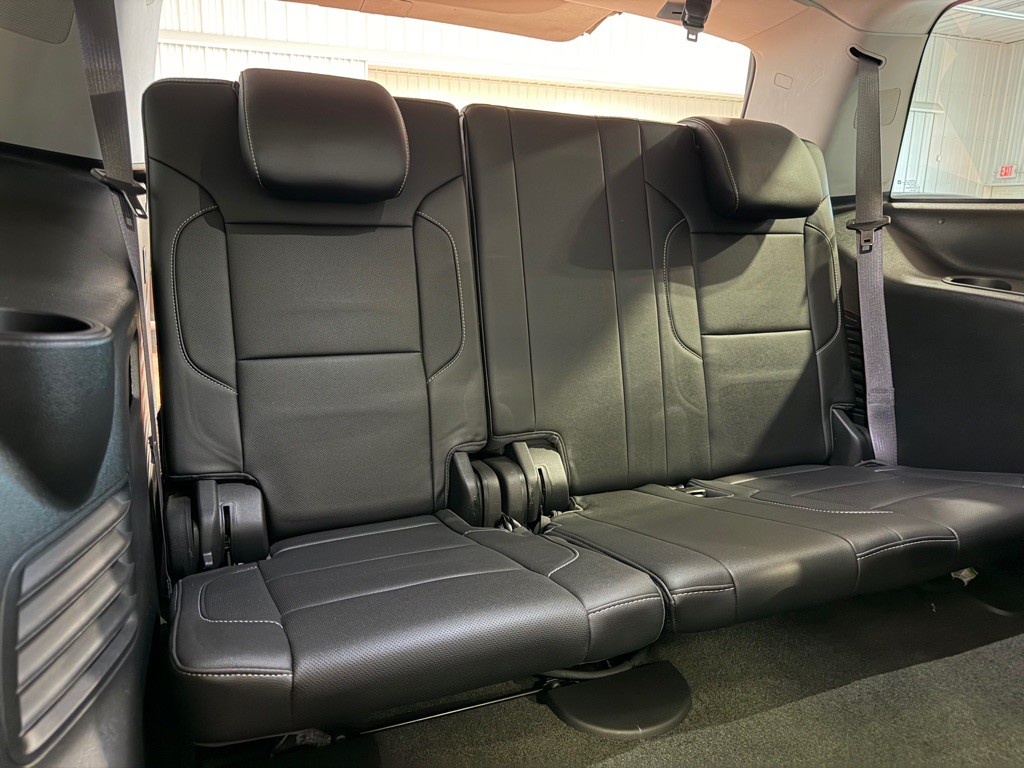 2017 Chevrolet Tahoe Image 28