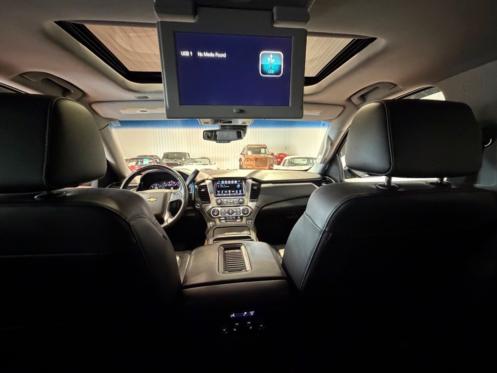 2017 Chevrolet Tahoe Image 38