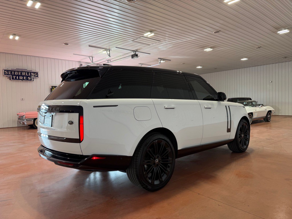 2022 Land Rover Range Rover Image 9