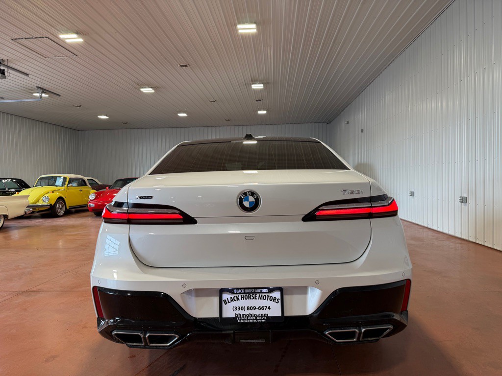 2023 BMW 7 Series Image 8