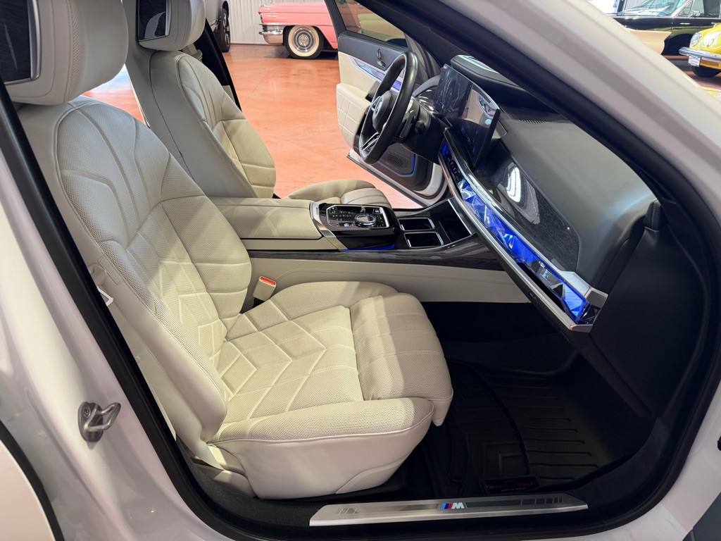 2023 BMW 7 Series Image 22