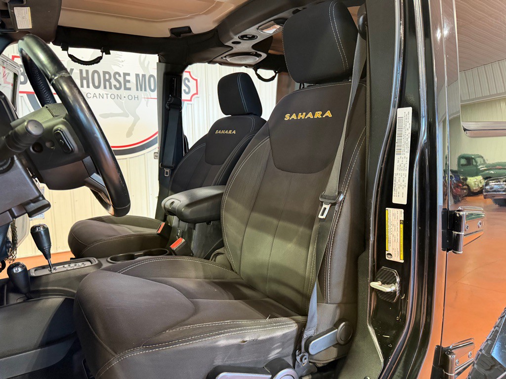 2014 Jeep Wrangler Unlimited Image 17