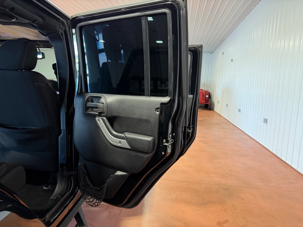 2014 Jeep Wrangler Unlimited Image 23