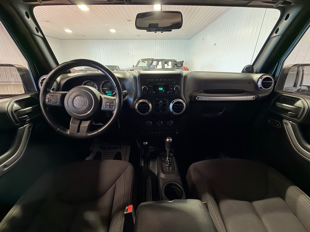 2014 Jeep Wrangler Unlimited Image 25