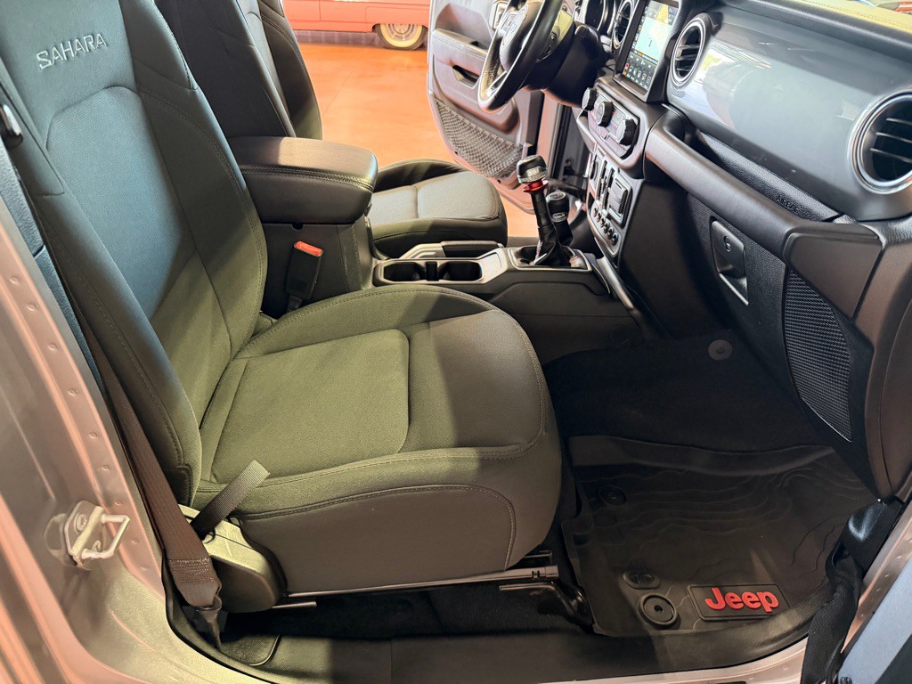 2018 Jeep Wrangler Unlimited Image 25