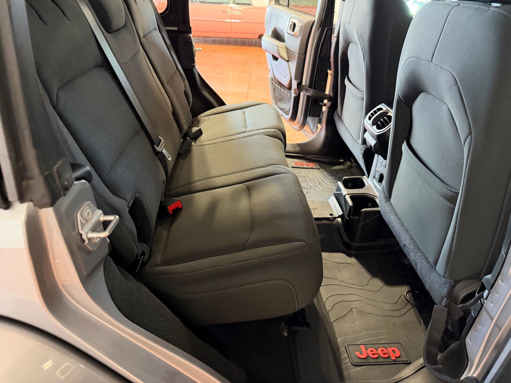 2018 Jeep Wrangler Unlimited Image 28