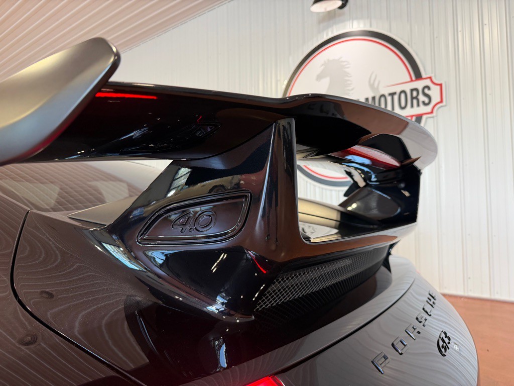 2018 Porsche 911 Image 19