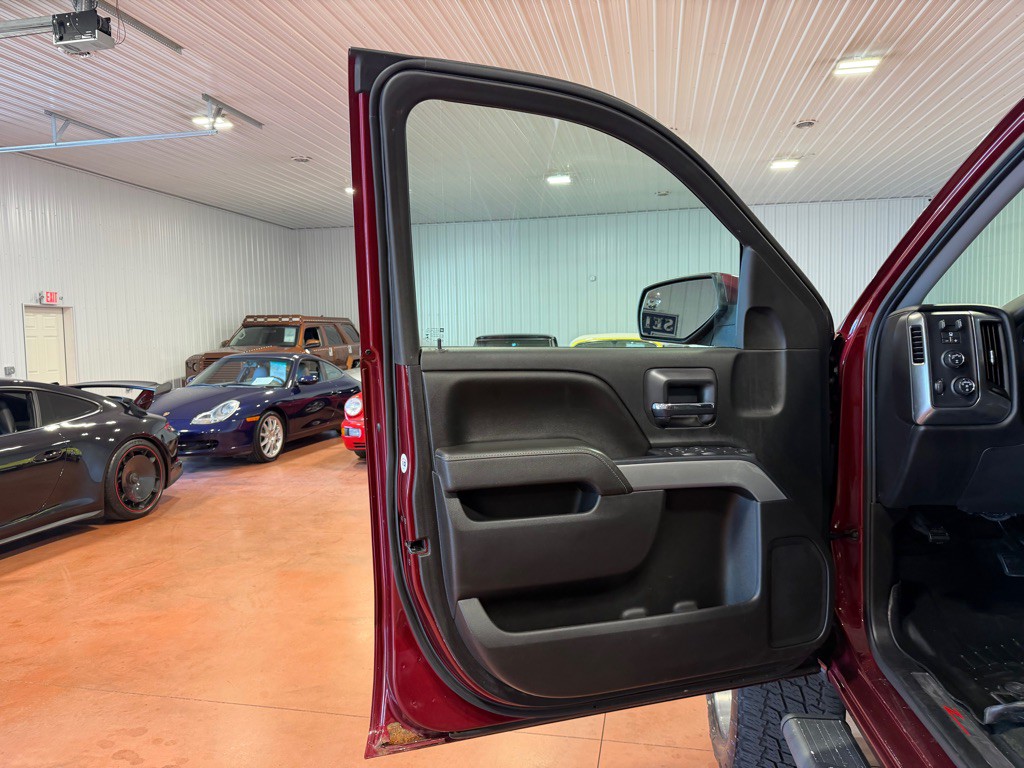 2017 Chevrolet Silverado 1500 Image 13