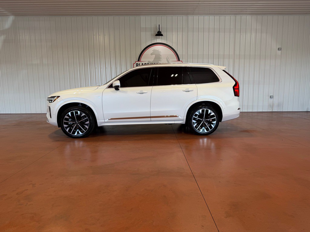 2026 Volvo XC90 Image 3