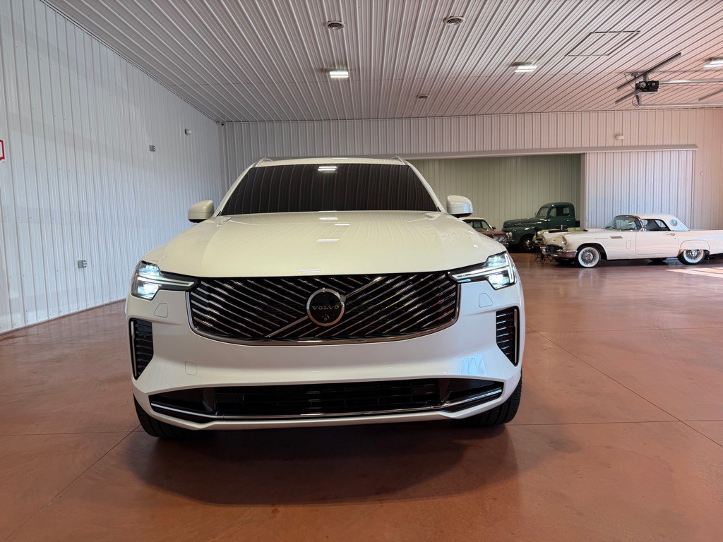 2026 Volvo XC90 Image 6