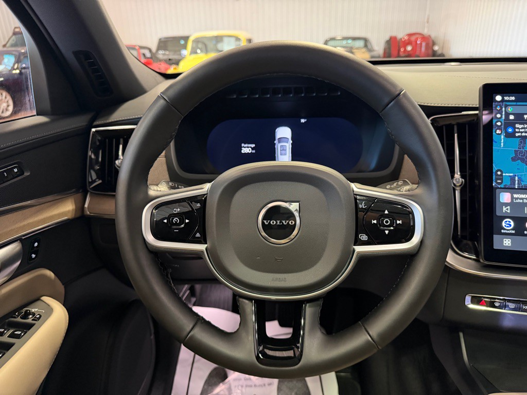 2026 Volvo XC90 Image 32