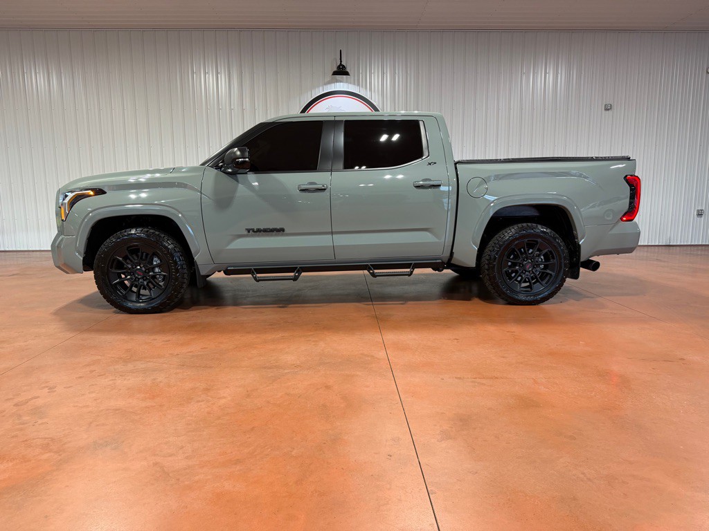 2024 Toyota Tundra Image 3