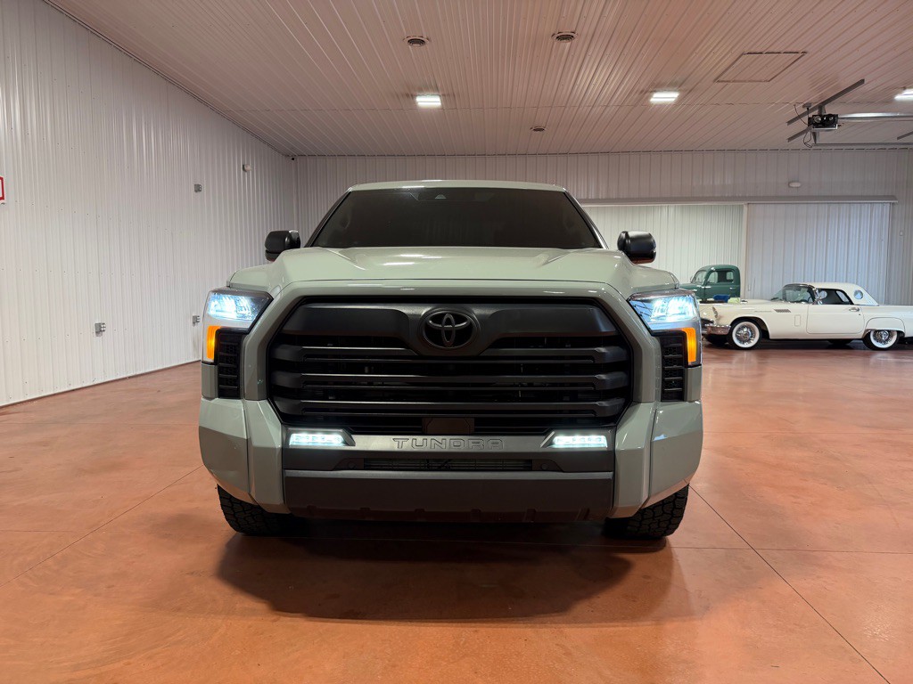2024 Toyota Tundra Image 6