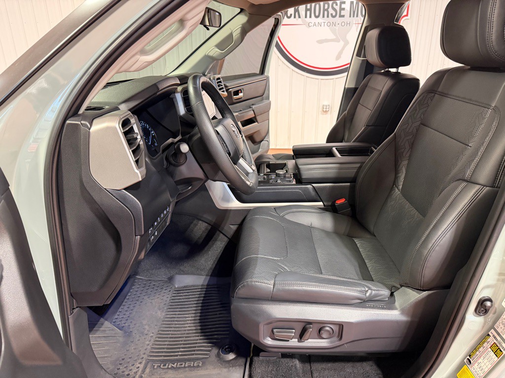 2024 Toyota Tundra Image 17
