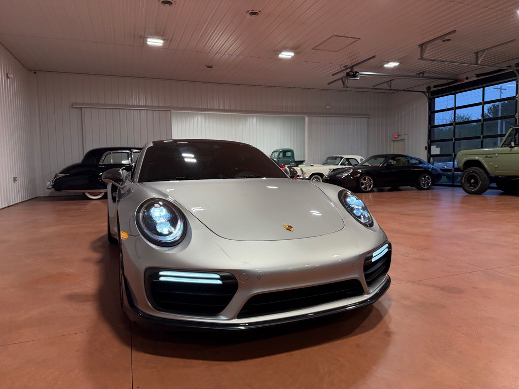 2019 Porsche 911 Image 8