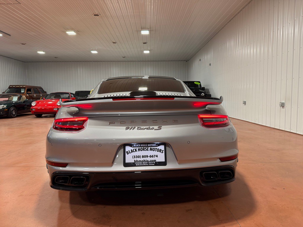 2019 Porsche 911 Image 12