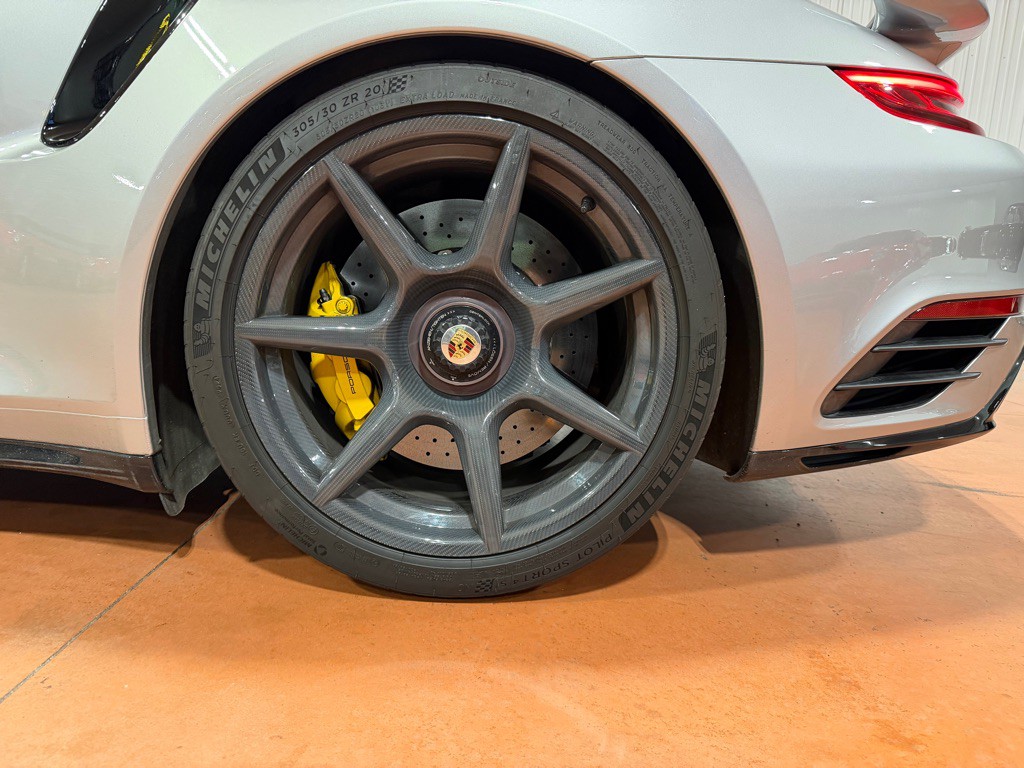 2019 Porsche 911 Image 16