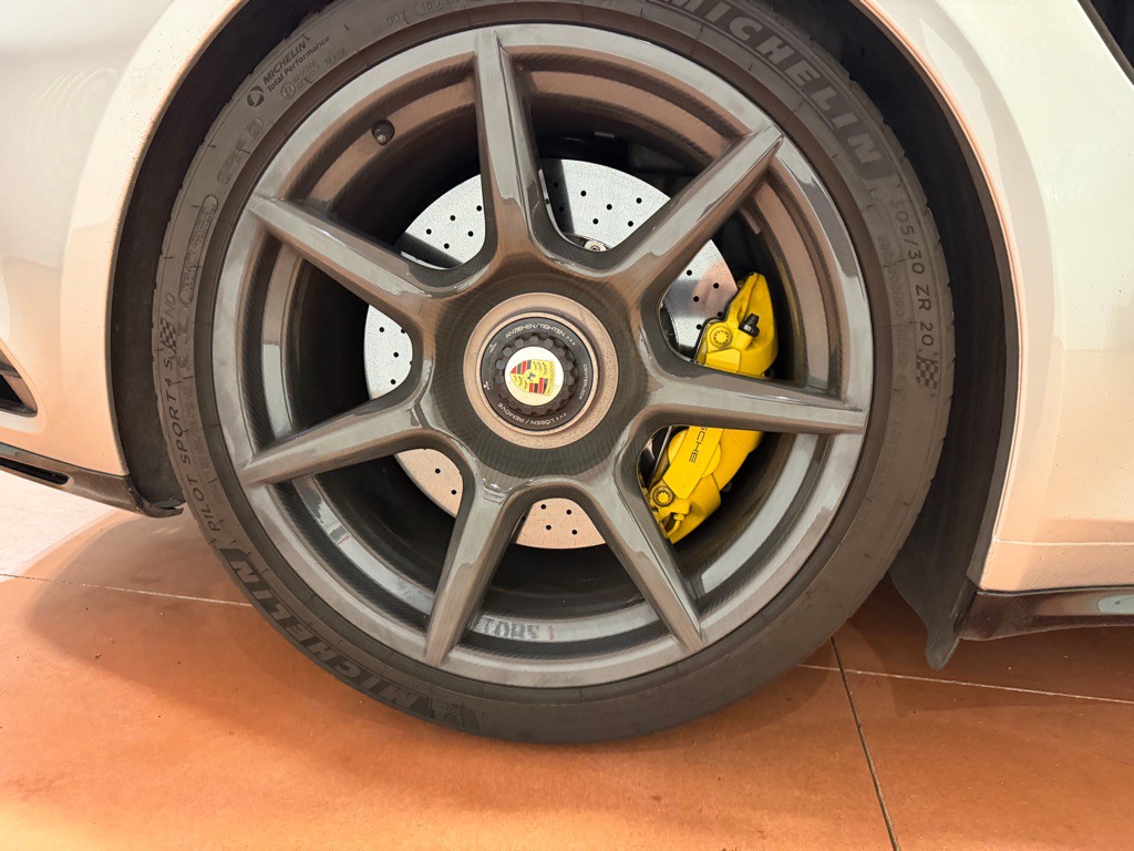 2019 Porsche 911 Image 18
