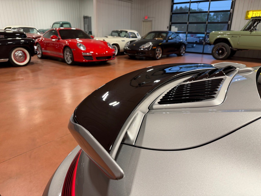 2019 Porsche 911 Image 20