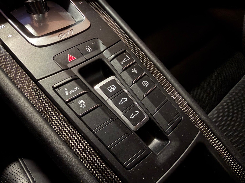 2019 Porsche 911 Image 36