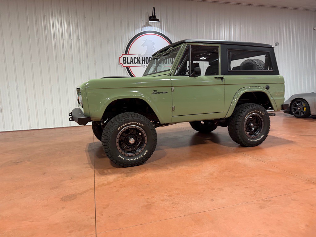1974 Ford Bronco Image 4