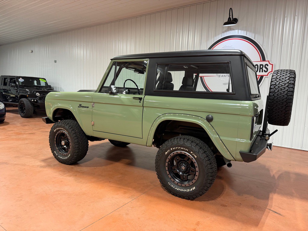 1974 Ford Bronco Image 12